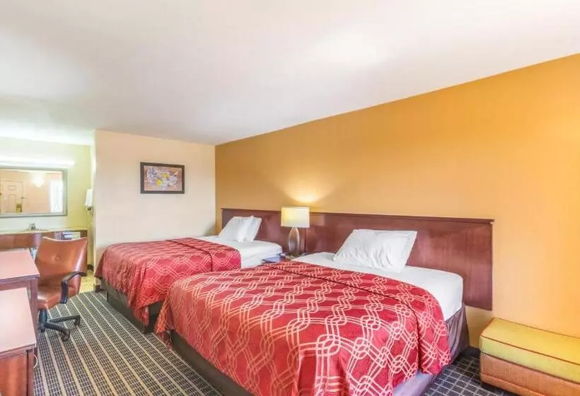 2ダブルベッドのスタンダードルーム, Econo Lodge