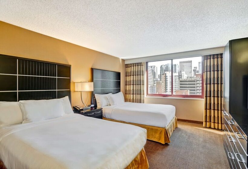 مجموعه ویستا شهر, Embassy Suites By Hilton Chicago Downtown River North