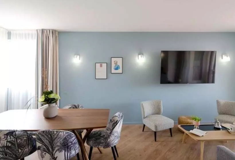 スイート（家族用）, Hôtel Littéraire Jules Verne, BW Signature Collection