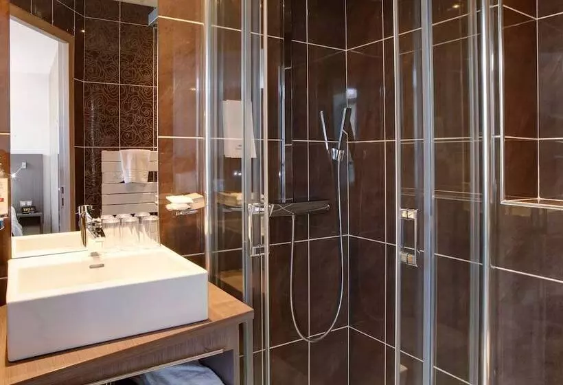 Quarto Superior com Vistas, Le Benhuyc