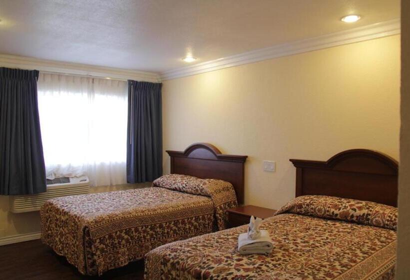 2ダブルベッドのスタンダードルーム, Astro Motel