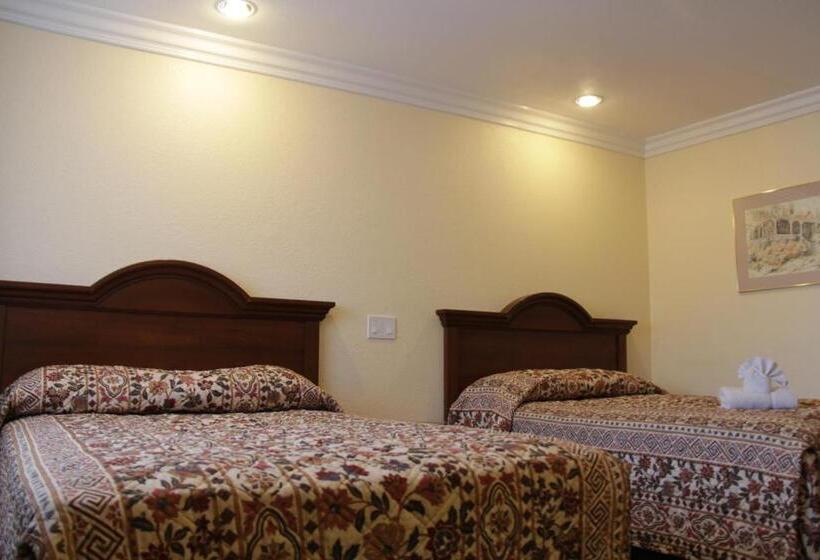 2ダブルベッドのスタンダードルーム, Astro Motel