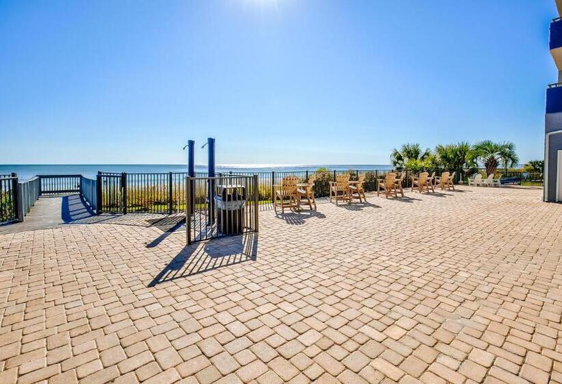 آپارتمان 1 خوابه با چشمانداز استخر, Blue Water Resort 1103