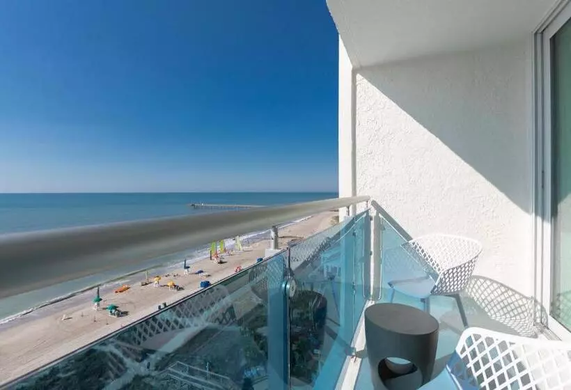 バルコニー付スイート, Crown Reef Beach Resort And Waterpark