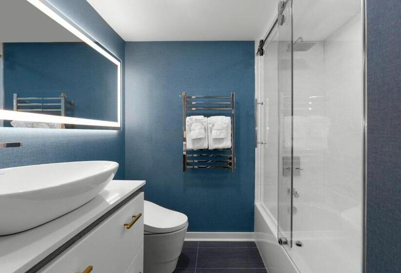 سوئیت 2 خوابه, Crown Reef Beach Resort And Waterpark