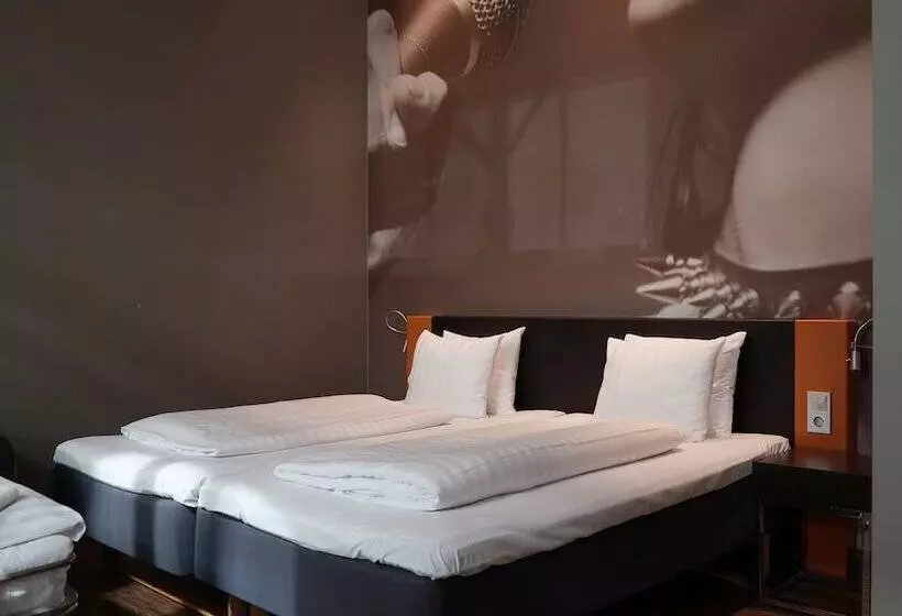 Chambre Familiale, Comfort Hotel Malmö