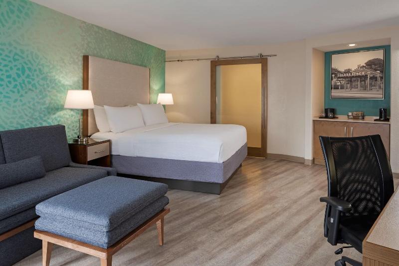 스탠다드 스튜디오 킹침대, Courtyard By Marriott San Diego Del Mar/solana Beach