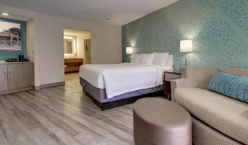 스탠다드 룸 킹사이즈 침대, Courtyard By Marriott San Diego Del Mar/solana Beach