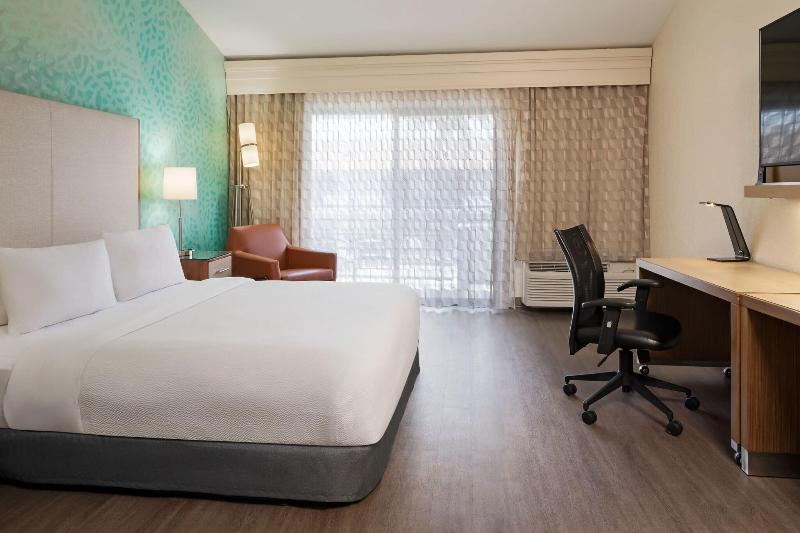 스탠다드 스튜디오 킹침대, Courtyard By Marriott San Diego Del Mar/solana Beach