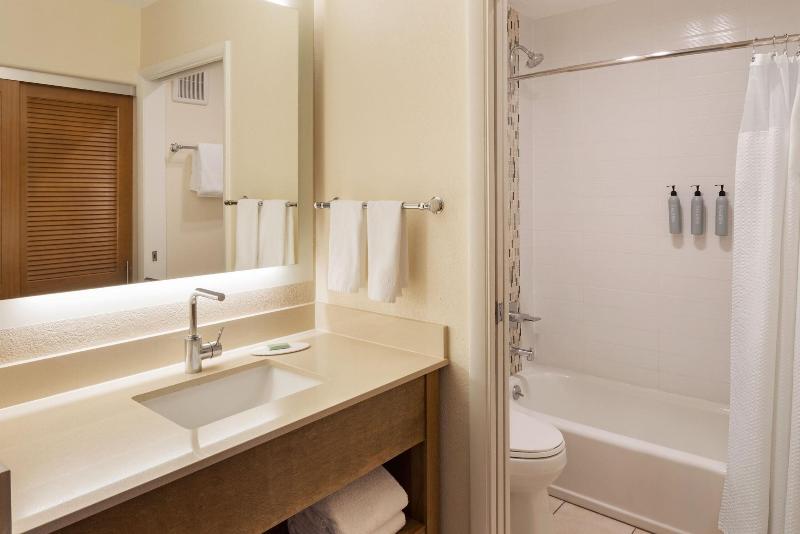 스탠다드 룸 킹사이즈 침대, Courtyard By Marriott San Diego Del Mar/solana Beach
