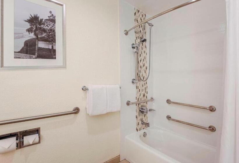 스탠다드 룸 킹사이즈 침대, Courtyard By Marriott San Diego Del Mar/solana Beach