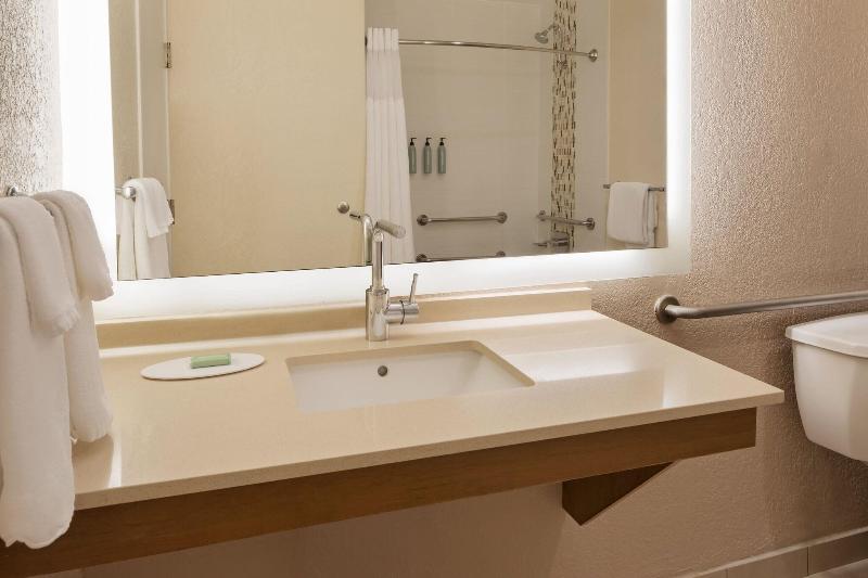 스탠다드 룸 킹사이즈 침대, Courtyard By Marriott San Diego Del Mar/solana Beach