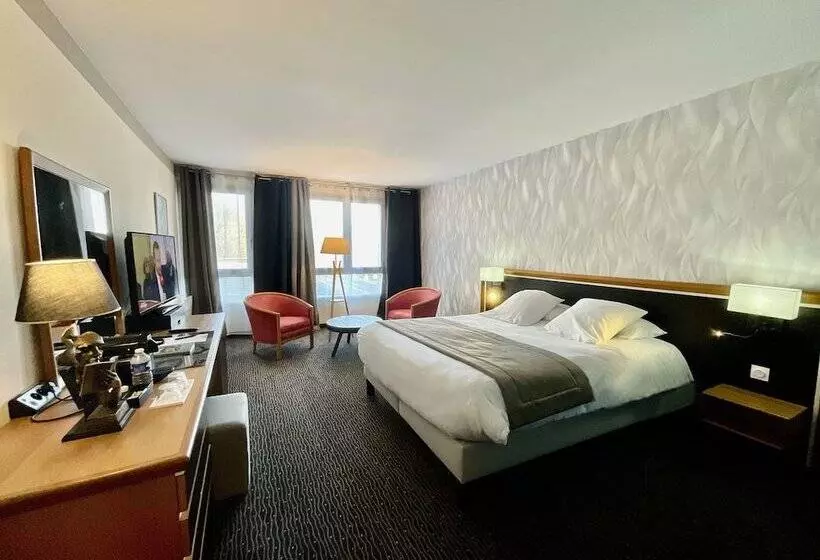 スタンダードルーム, Domaine De La Forêt D Orient, Logis Hôtel, Restaurant, Spa Et Golf