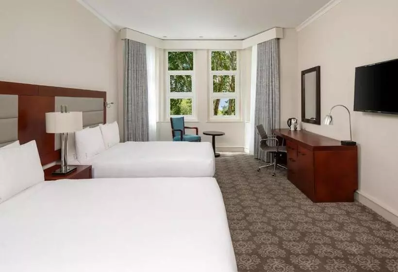 ２ダブルベッドのスタンダードルーム, Holiday Inn   Johannesburg Sunnyside Park, An Ihg