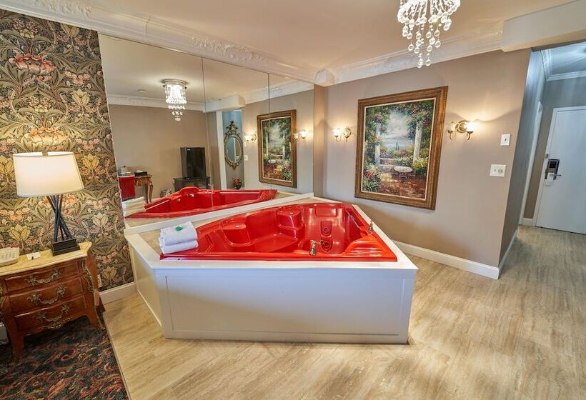 סוויטה, Hyannis Plaza