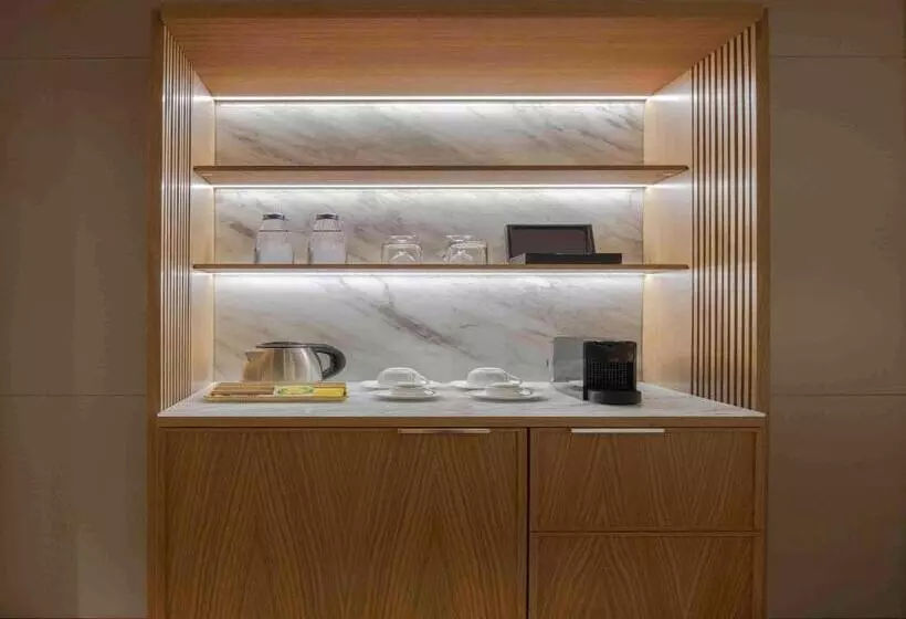 景色の見えるデラックスルーム, Mövenpick Hotel Istanbul Bosphorus