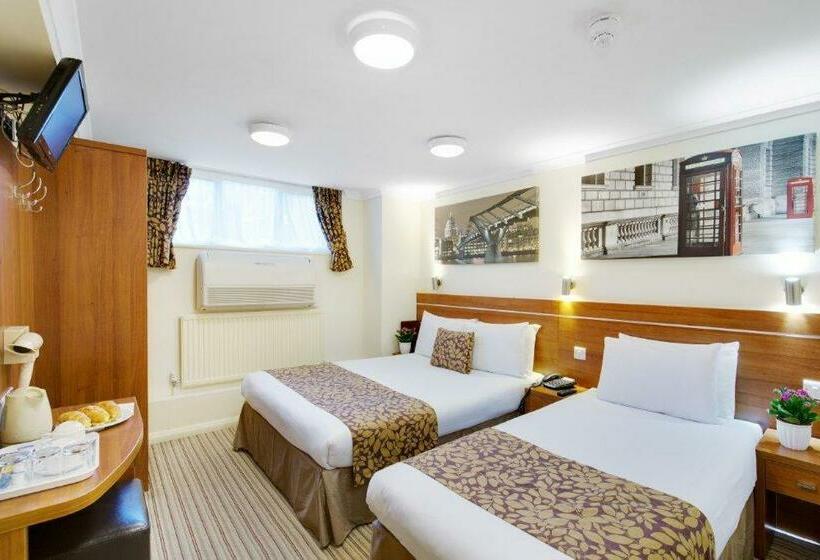 Номер Стандарт Трехместный, Queens Park