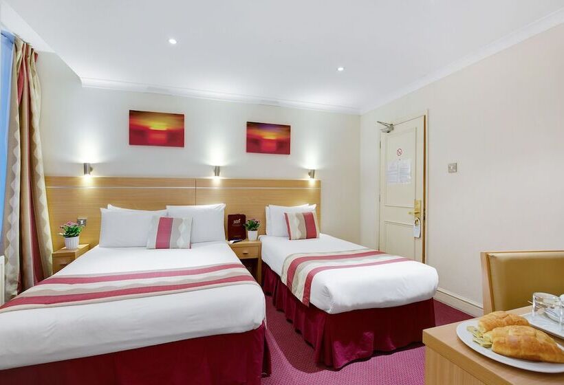 Номер Стандарт Трехместный, Queens Park