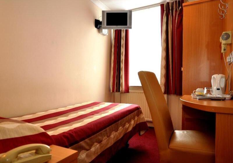 Номер Стандарт Индивидуальный, Queens Park