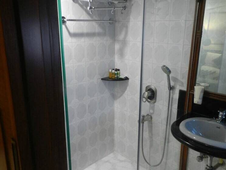 Апартаменты 1 Спальня, Regenta Place The Emerald