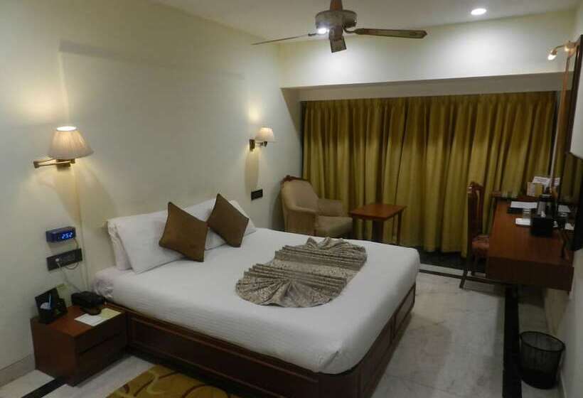 Студия Стандарт, Regenta Place The Emerald