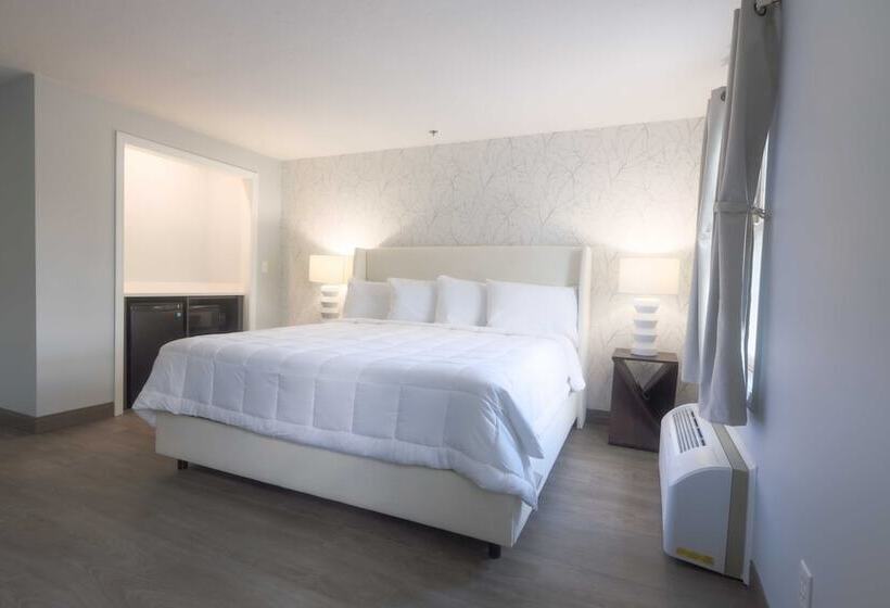 غرفة قياسية, Westborough Inn