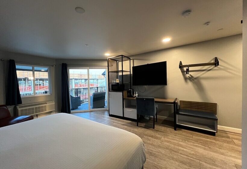 غرفة كلاسيكية سرير كينج, Casablanca Inn On The Beach