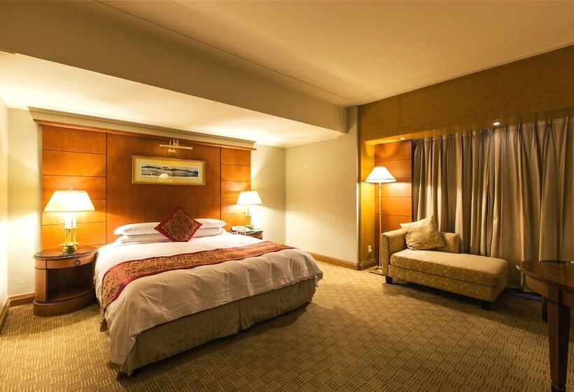 Номер Deluxe, Ruishi Hotel Dalian