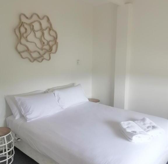 غرفة عائلية, Bathurst Explorers Motel