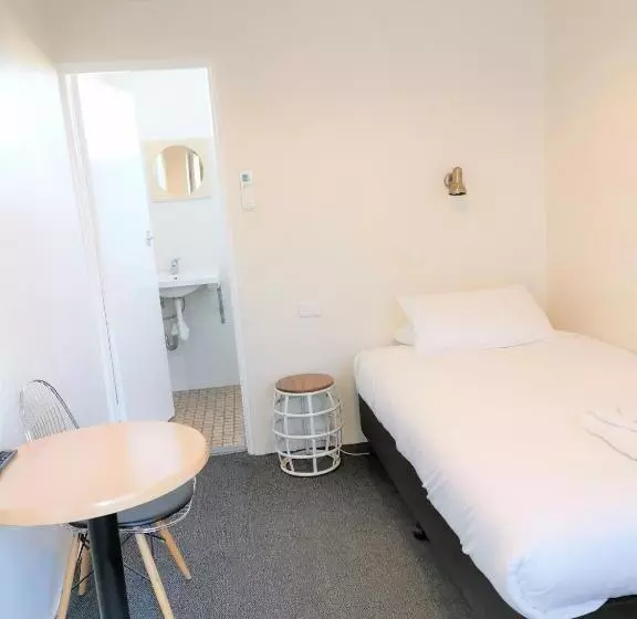 Economy Yhden Hengen Huone, Bathurst Explorers Motel