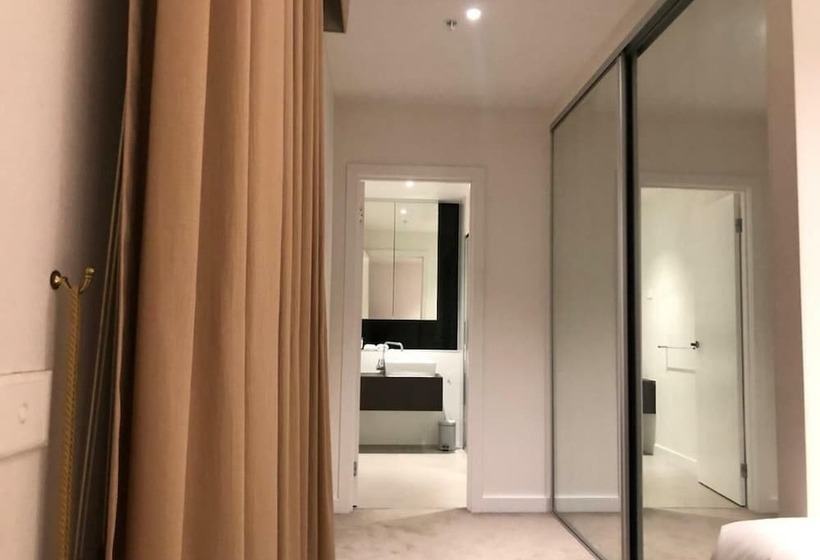 شقة غرفتين, Beaumont Kew