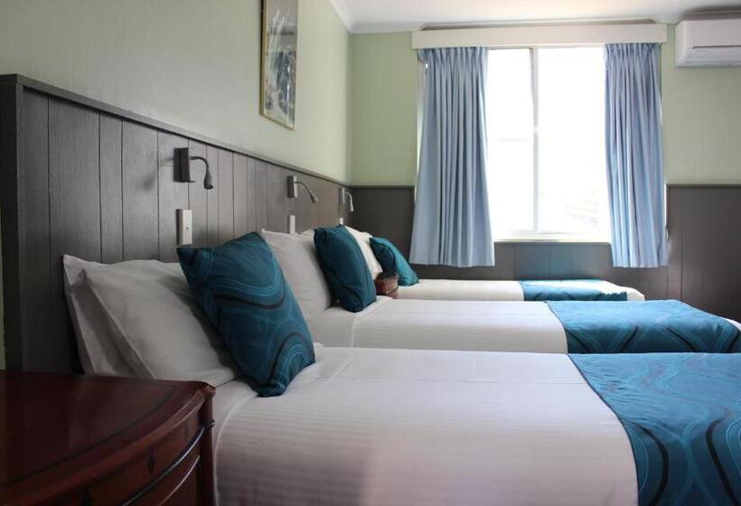 חדר משפחתי, High Mountains Motor Inn