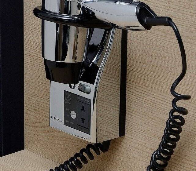 스탠다드 트리플 룸, NH Córdoba Panorama