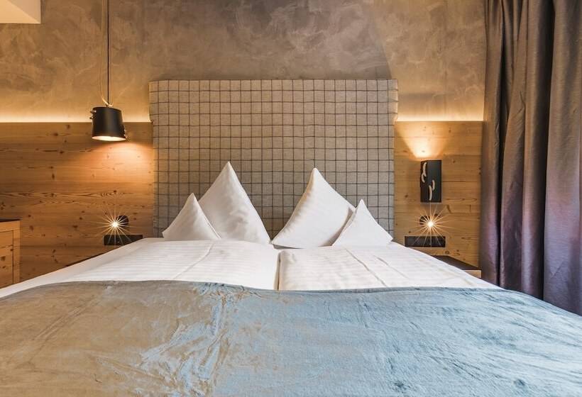 Номер Стандарт, Vier Jahreszeiten