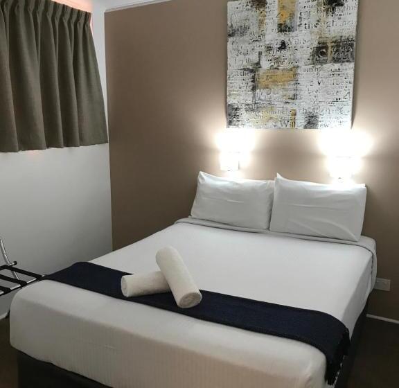 带2个卧室的套房, Ocean Breeze Motel