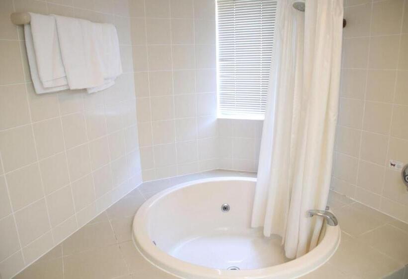 Апартаменты 2 Спальни Вид на Море, 181 The Esplanade