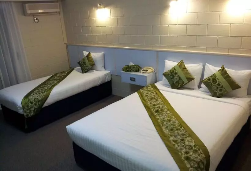 スイート, Admiral Nelson Motor Inn