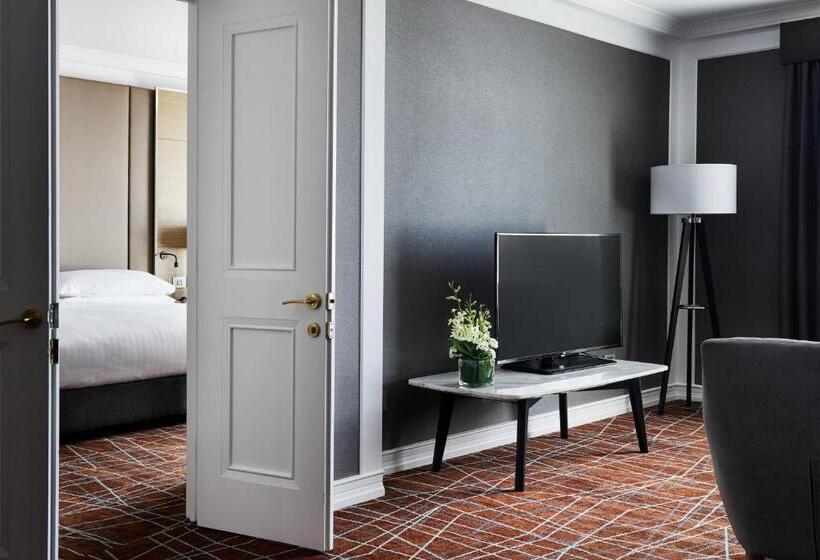 이그제큐티브 스위트 킹침대, Brisbane Marriott