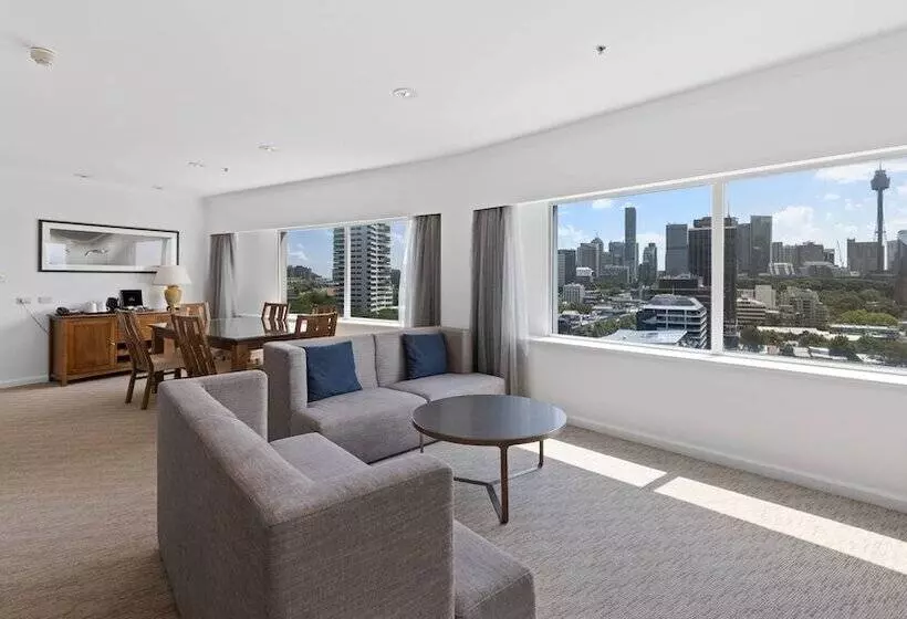 سوییت, Holiday Inn Sydney Potts Point