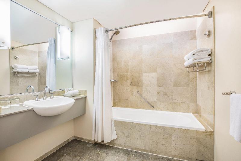 اتاق استاندارد, Holiday Inn Sydney Potts Point