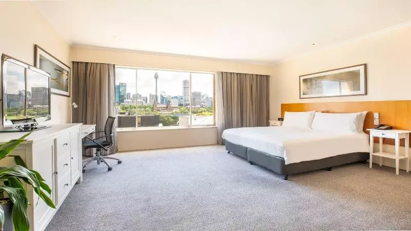 سوئیت با تخت بزرگ, Holiday Inn Sydney Potts Point