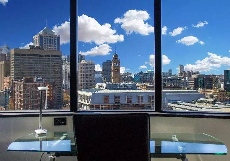 اتاق دلوکس با تخت کینگ و چشم‌انداز شهر, Mercure Sydney