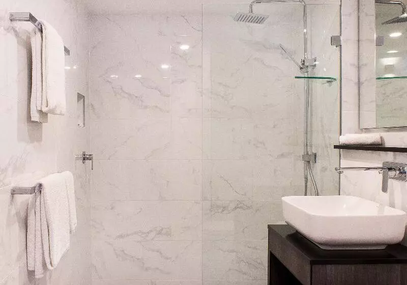 اتاق سوپریور با تخت بزرگ, Mercure Sydney