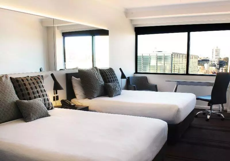 اتاق استاندارد با چشم‌انداز شهر, Mercure Sydney
