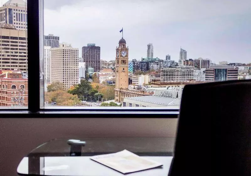 اتاق استاندارد با چشم‌انداز شهر, Mercure Sydney