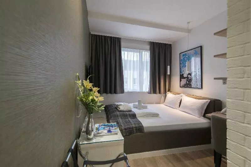 اتاق دلوکس با تخت کینگ و چشم‌انداز شهر, Mercure Sydney