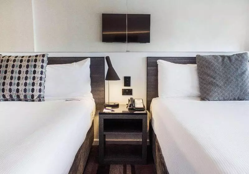 اتاق استاندارد با چشم‌انداز شهر, Mercure Sydney