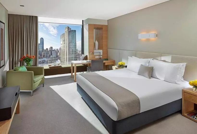 اتاق استاندارد با چشم‌انداز شهر, Crown Promenade Melbourne
