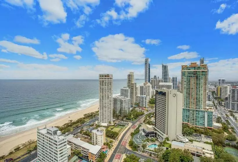 آپارتمان 3 خوابه با چشمانداز دریا, Mantra Sun City