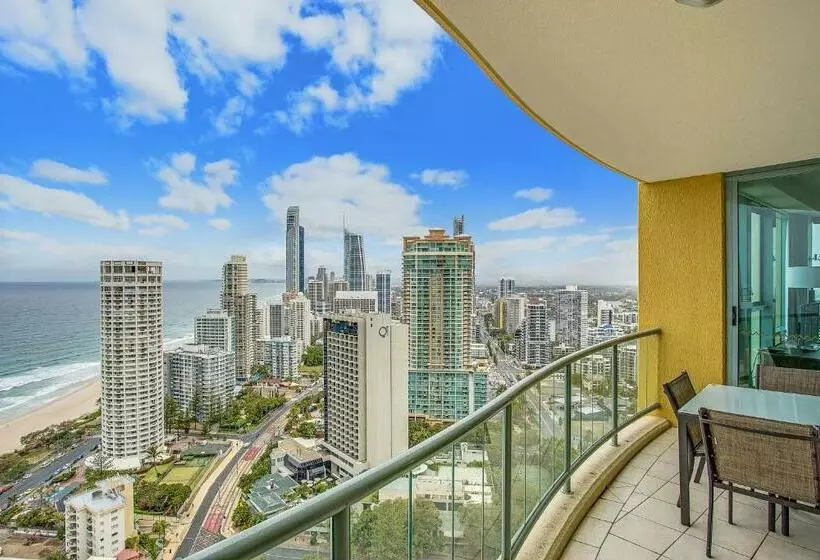 آپارتمان 3 خوابه با چشمانداز دریا, Mantra Sun City